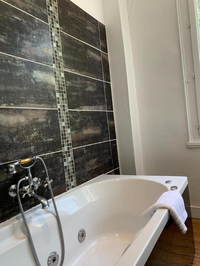 Chambres D'Hotes Les Roches Noires ทรูวิลล์-ซูร์-แมร์ ภายนอก รูปภาพ