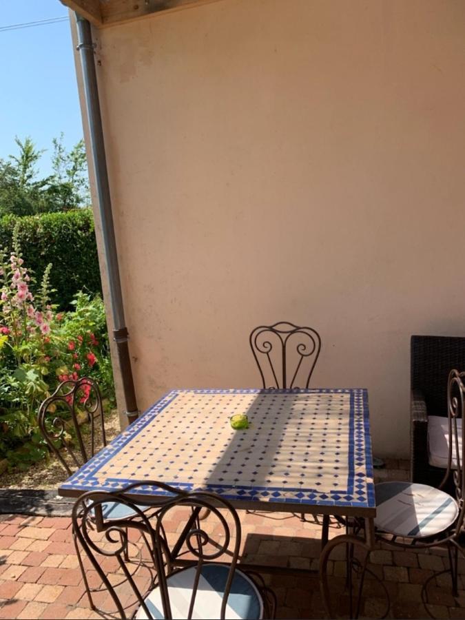 Chambres D'Hotes Les Roches Noires ทรูวิลล์-ซูร์-แมร์ ภายนอก รูปภาพ