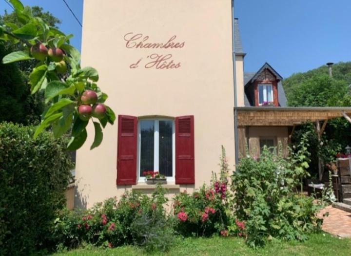 Chambres D'Hotes Les Roches Noires ทรูวิลล์-ซูร์-แมร์ ภายนอก รูปภาพ